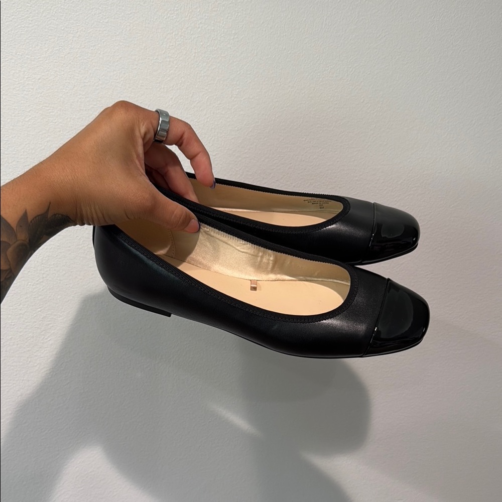 Nine West Flats